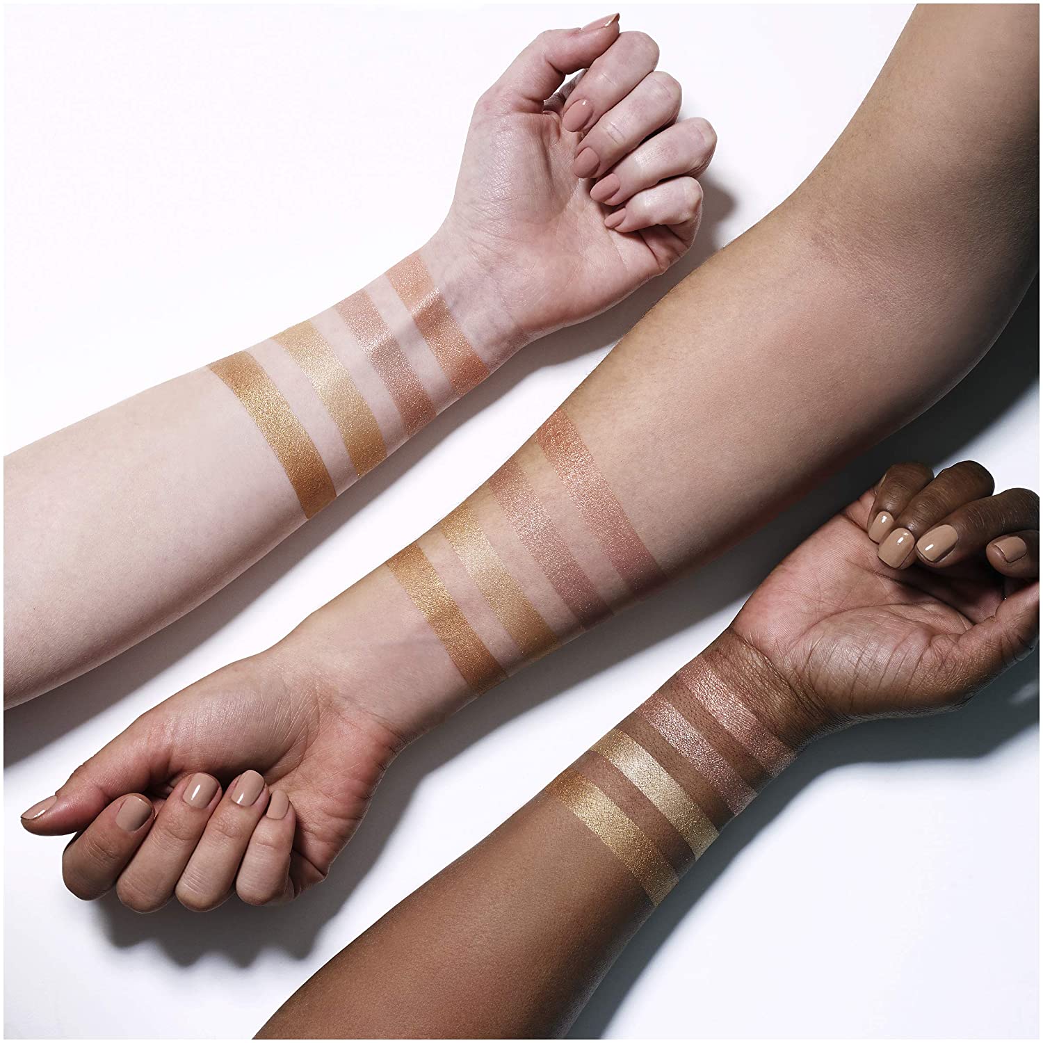 Maybelline Master Chrome Metallic Highlighter Powder, Molten Gold, 1 Count - Image 10